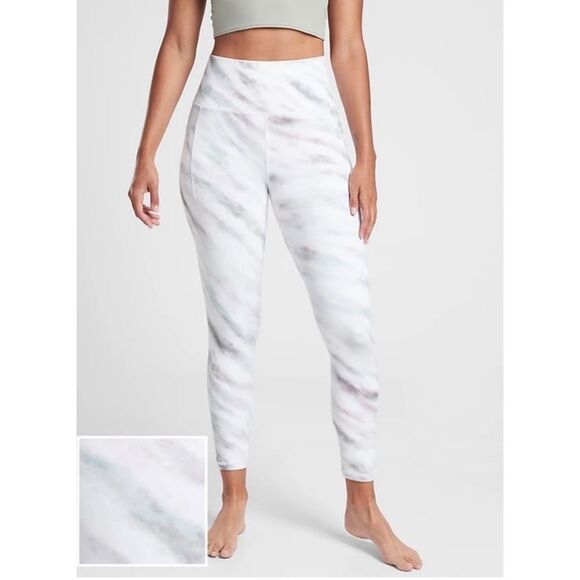 Athleta Salutation Stash Pocket II 7/8 Tight Size S - Picture 1 of 13